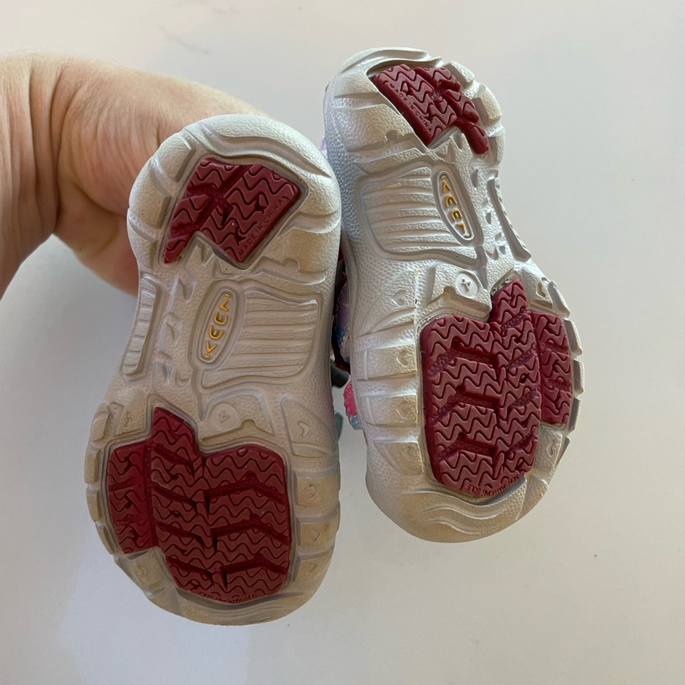 Keen Sandals toddler waterproof - Picture 3 of 4